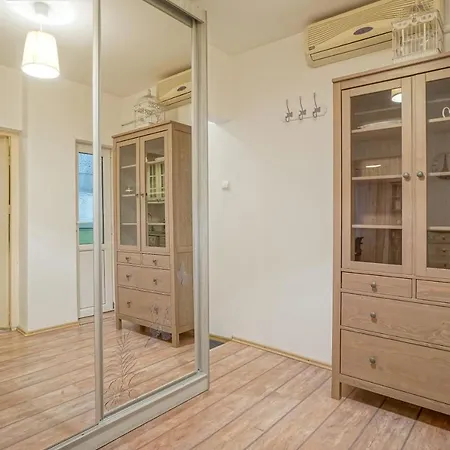 Apartment Le Petit Paris - 1bdr Apt. Alba Iulia Square *