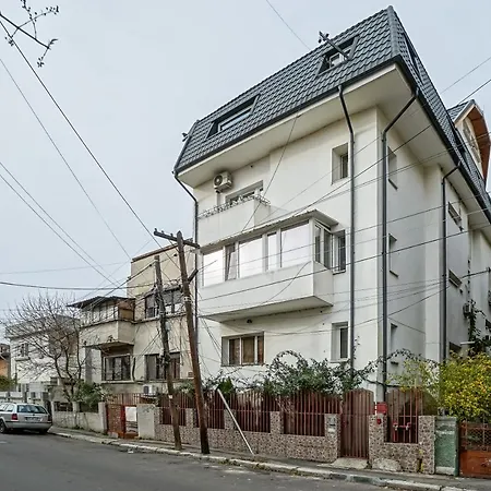 Apartment Le Petit Paris - 1bdr Apt. Alba Iulia Square *